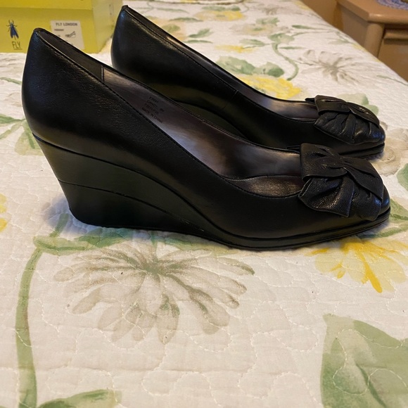 Calvin Klein Wedges - Picture 3 of 3